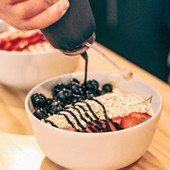 É sempre uma boa ideia! 🤩 🥣

#meeplencoffee #bowliogurte #fruits #goodfood